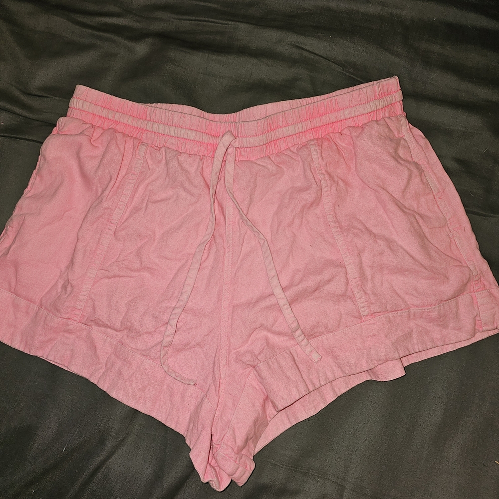 Universal Thread Pink Athletic Shorts